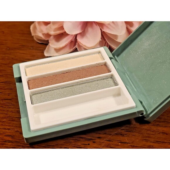Clinique Eye Shadow Trio Sparkling Sage Buttered Bronze Travel Size .12 oz GWP - Picture 6 of 7
